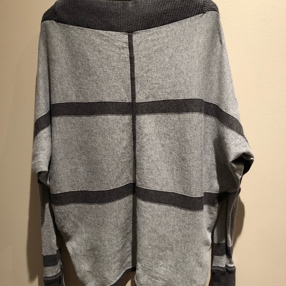 Lululemon Wear It Two Ways Cardigan - Picture 3 of 7